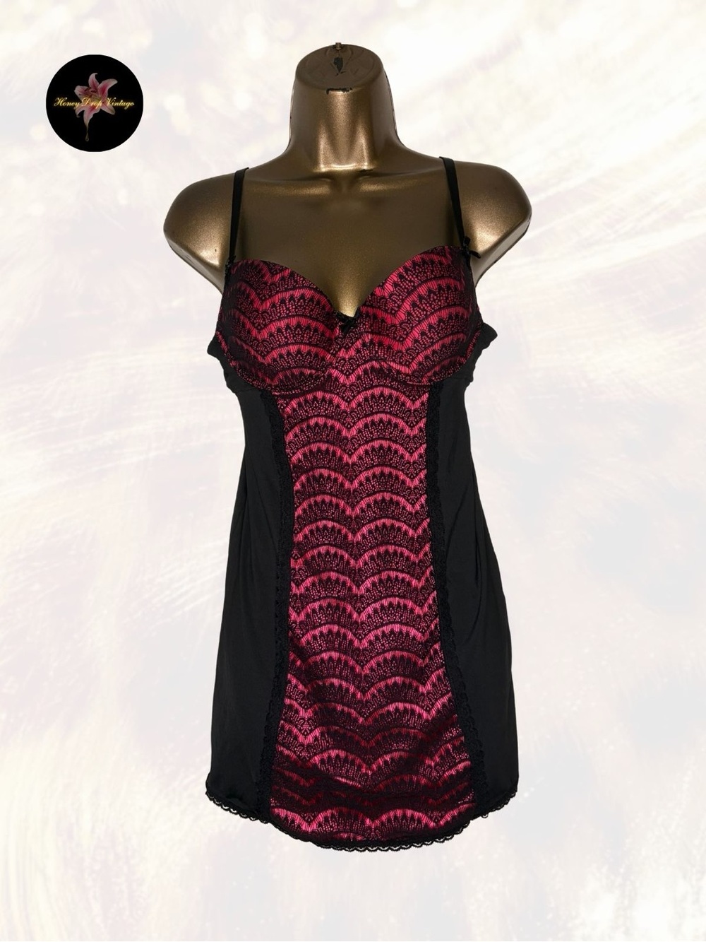 Marilyn Monroe Intimates Black & Hot Pink Lace Babydoll Chemise Lingerie